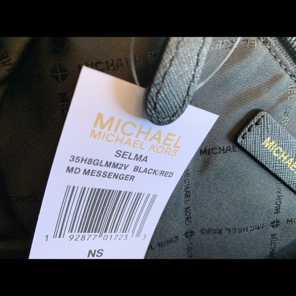 ‼️SALE‼️ 👜💕Michael Kors crossbody black Mk rose - Picture 5 of 5